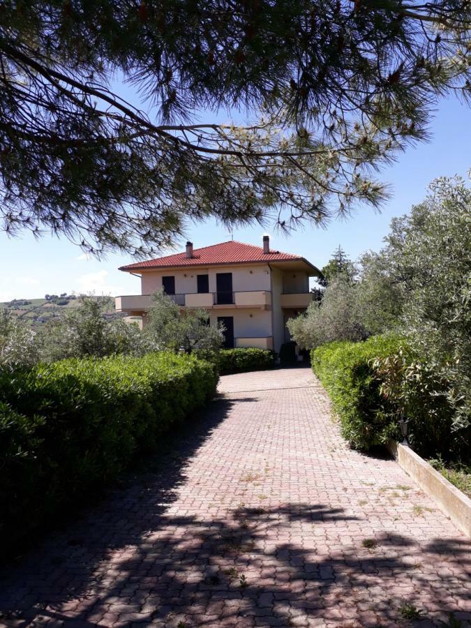 La Foresteria- Azienda Agricola Garra Mutignano Exteriör bild